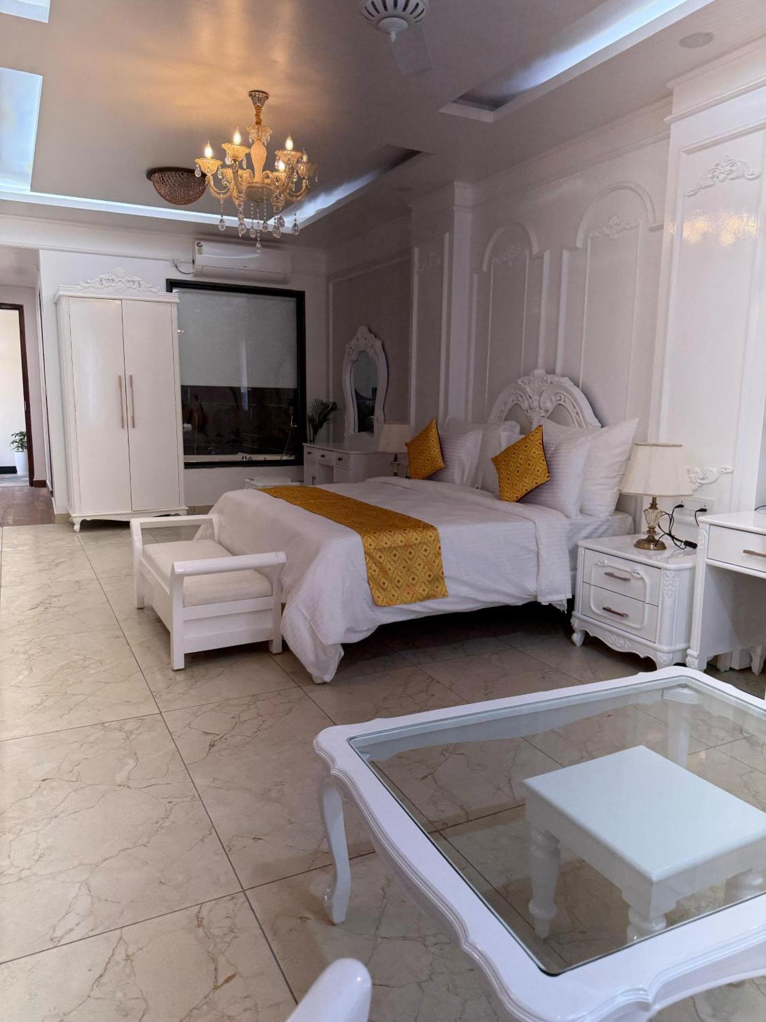 Hotel Sterling Kastoori Rudraprayāg Esterno foto