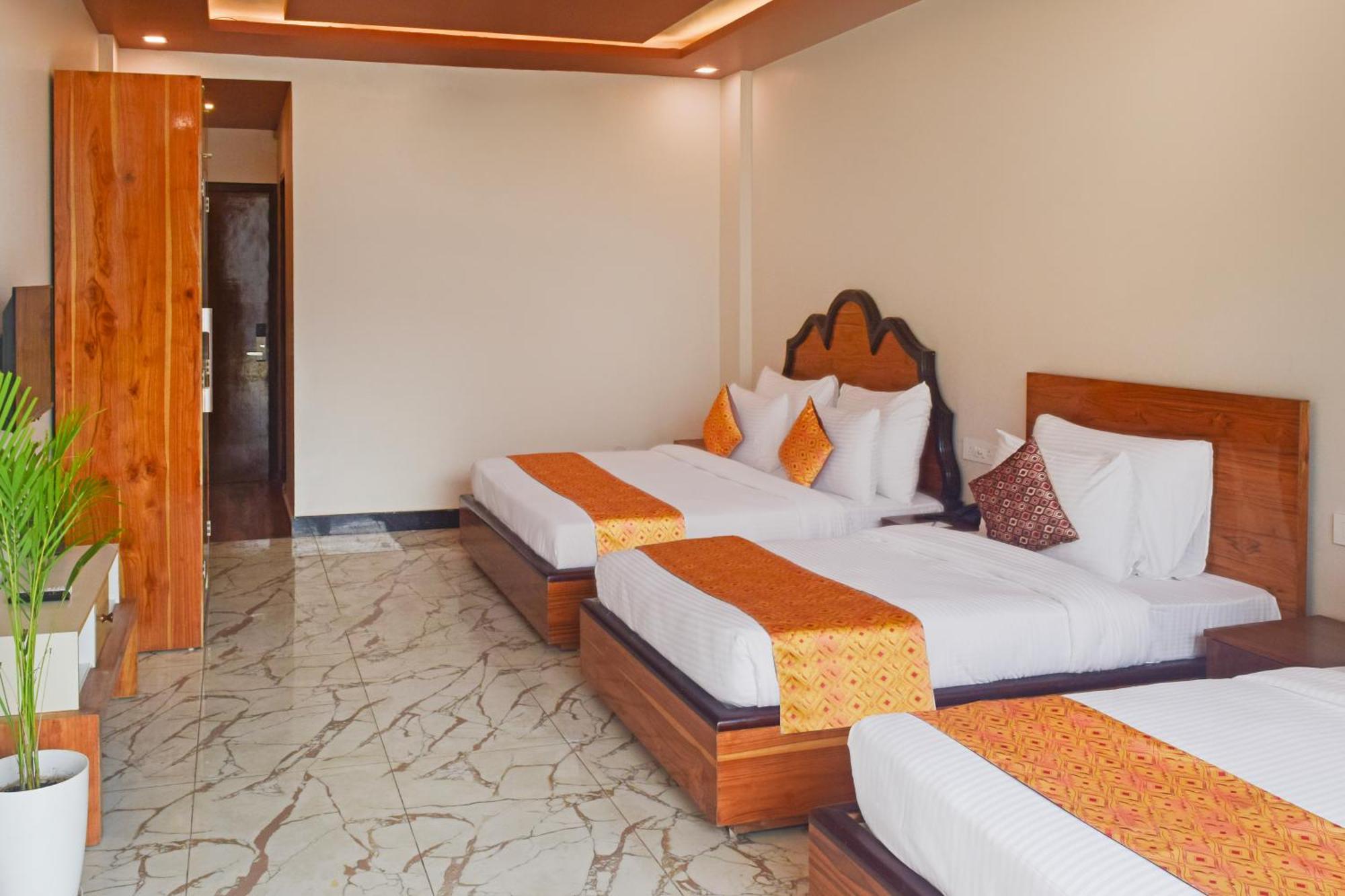Hotel Sterling Kastoori Rudraprayāg Esterno foto